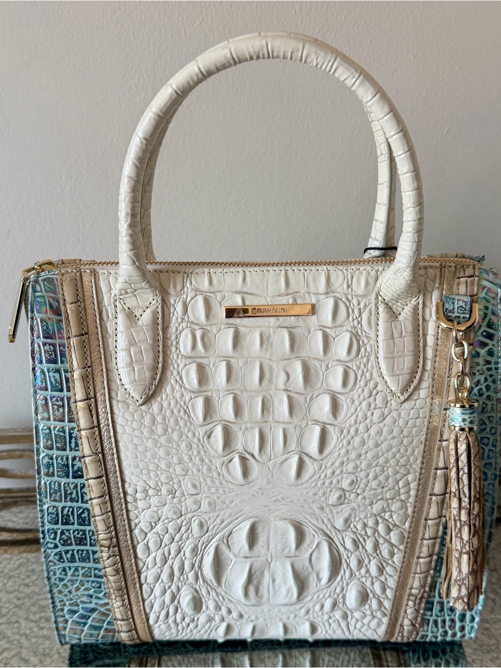 Brahmin wonderland Swanston Satchel small Caroline.